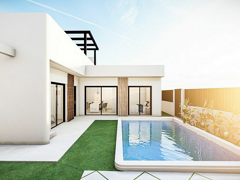 Luxury Detached Villas in Roldan