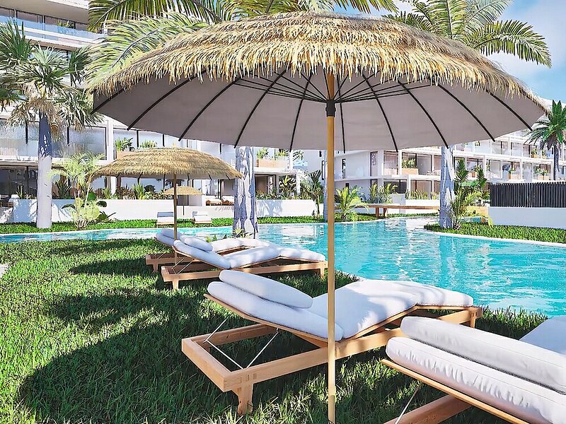 Luxury 2 Bed Apartments Just 500m From The Beach