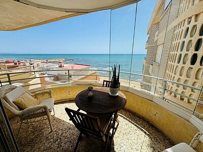 1st Line Beach Top-Floor Apartment