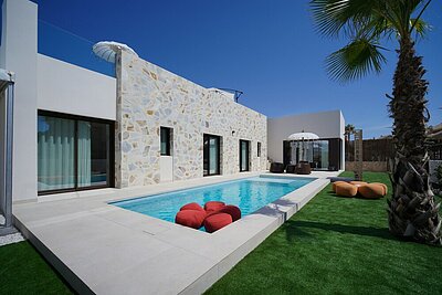 La Finca Single Level Villas