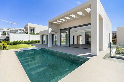 Luxury 3-Bed Single-Level Villa in Benahavis